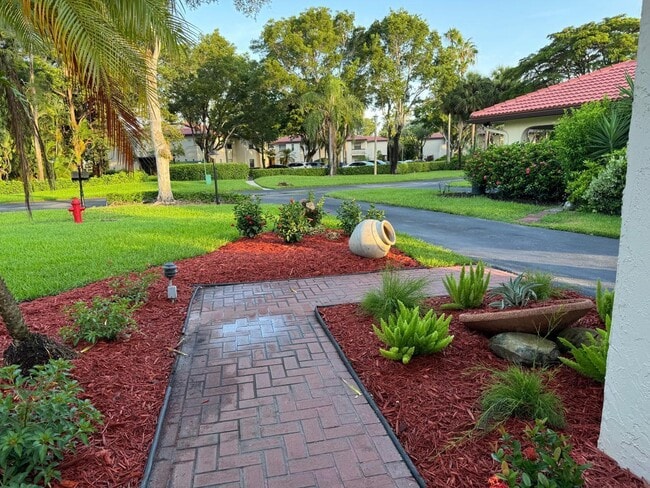 Photo - 21708 Tall Palm Cir