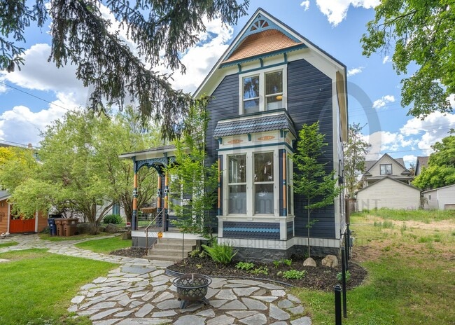 Photo - 1631 W 1st Ave Apartamento Unidad 1631 W 1st Avenue,  A