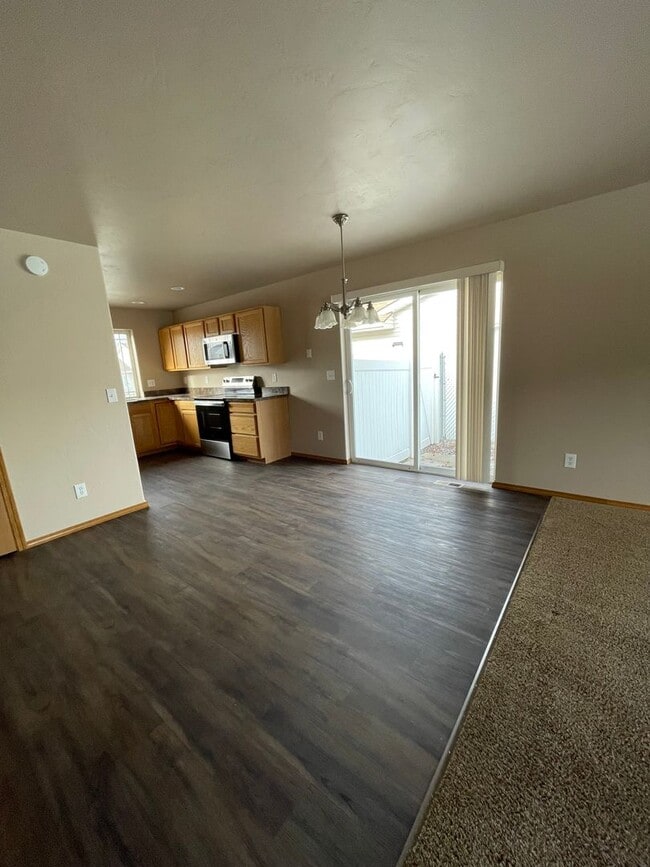 Photo - Freshly Renovated 3 Bedroom 2 Bath Townhome