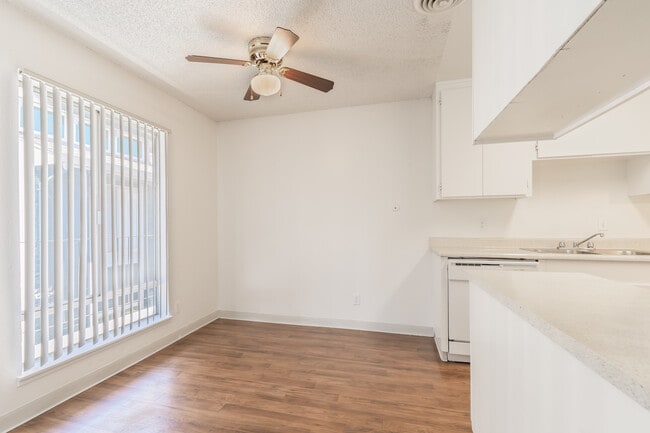 Photo - Eastgate Terrace Apartments