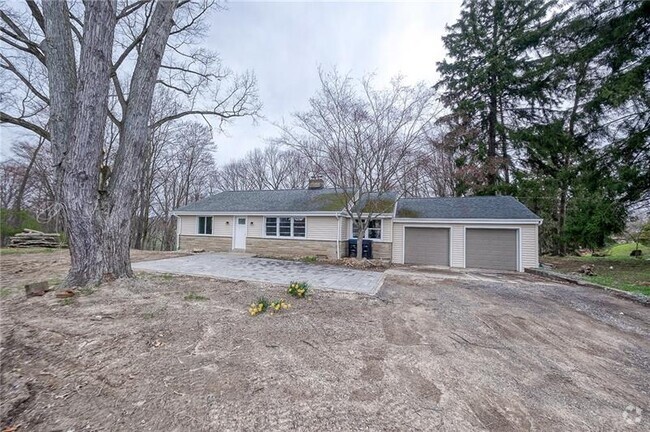 Building Photo - 10431 Linden Rd Rental