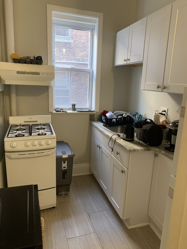 Building Photo - 51 Gordon St Unit 5 Rental