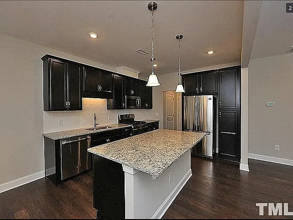 Photo - 207 Acorn Hollow Pl