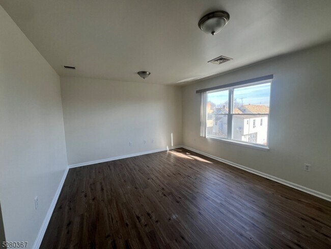 Photo - 241 Fulton St
