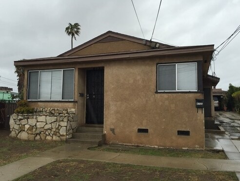 Photo - 4737 W 169th St