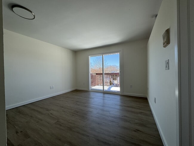 Photo - 4 Twining St Apartment Unit 11
