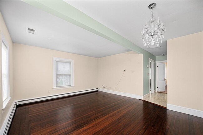 Photo - 146 Grove St Unidad 2L