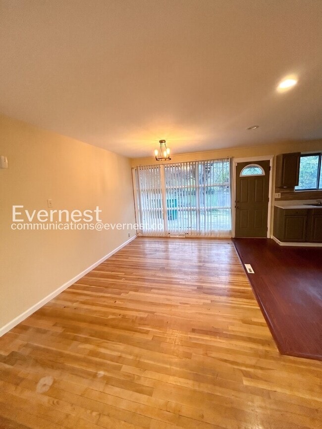 Photo - 10322 Monarch Dr