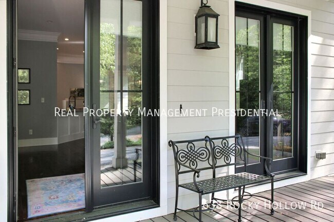 Photo - 638 Rocky Hollow Rd