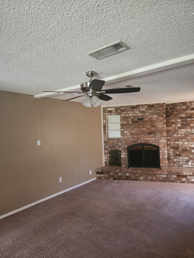 7448 Van Natta Ln