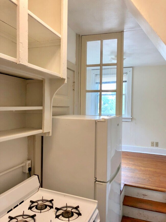 1259 Spaight St Unit 1