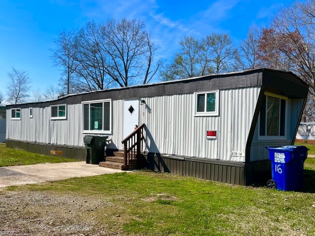 Building Photo - 415 W Limestone Rd Unit 16