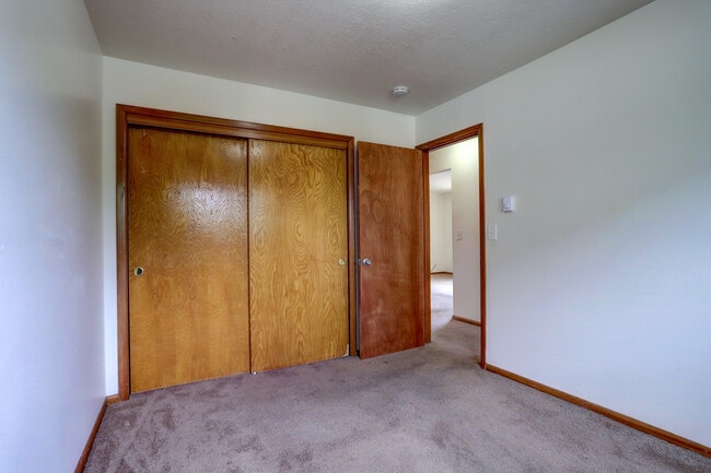 Photo - Silver Creek Apartments