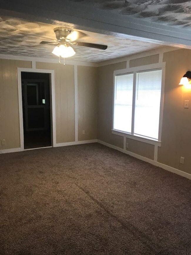 Photo - 2 Bedroom 1 Bath with Large Rooms