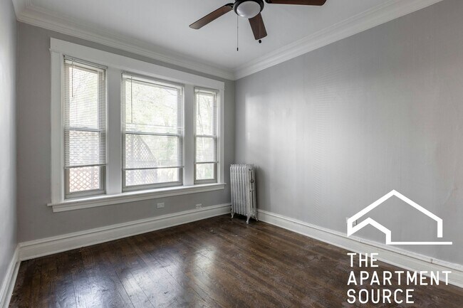 Photo - 1226 W Rosemont Ave Unidad 1