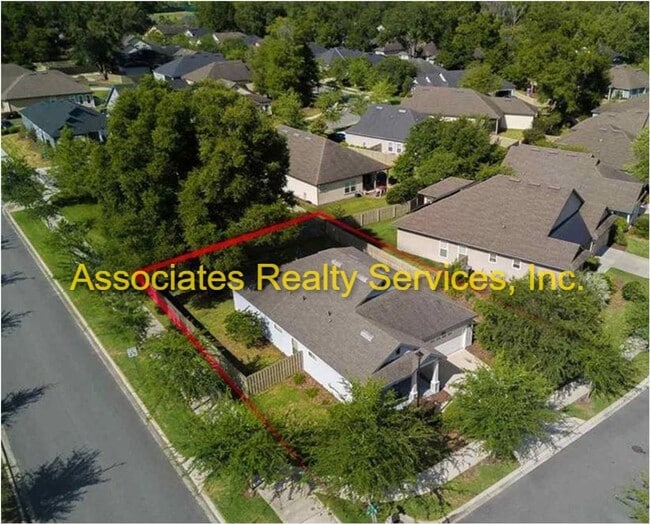 Photo - Beautiful Longleaf corner lot home!  Look!!