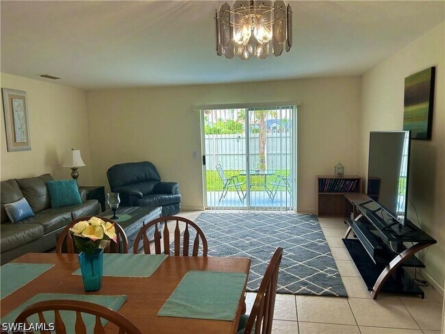 Photo - 1005 SW 48th Terrace