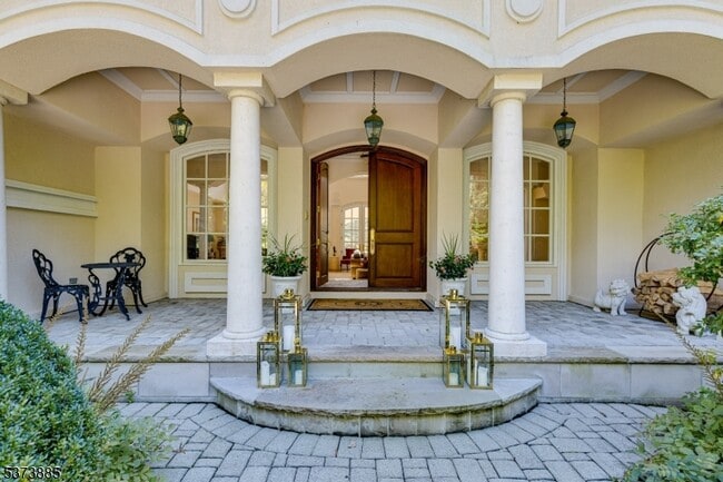 Photo - 21 Stoningham Dr