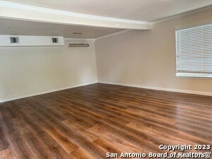 Photo - 1429 Center St