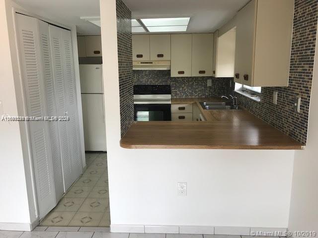 Photo - 11011 NW 7th St Unit #201-8