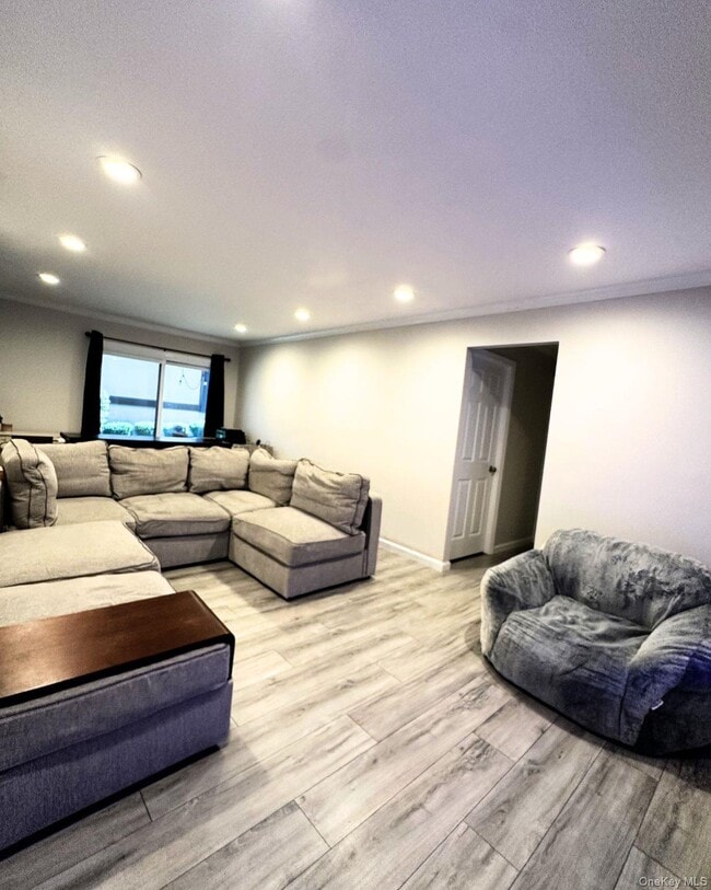 Photo - 13 Granada Crescent Unit 1