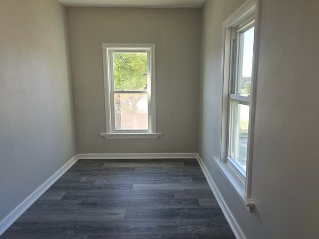Photo - 250 Anderson Ave