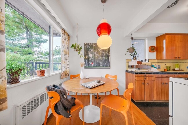 Photo - 1925 Nelson St. Unit 300