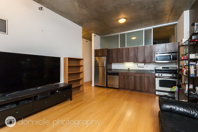 Photo - 235 W Van Buren St Unit 2113