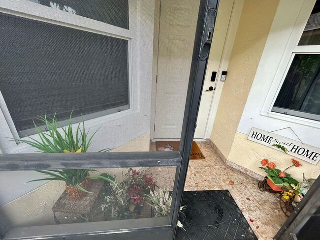 Photo - 156 Colly Way