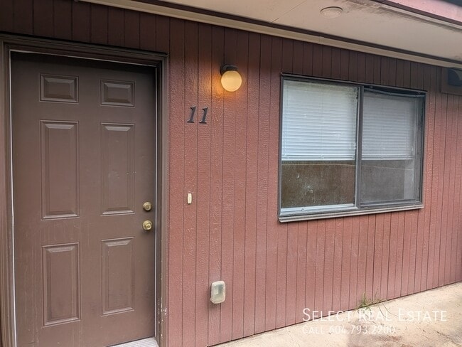 Building Photo - 5662 Vedder Rd Unit 11