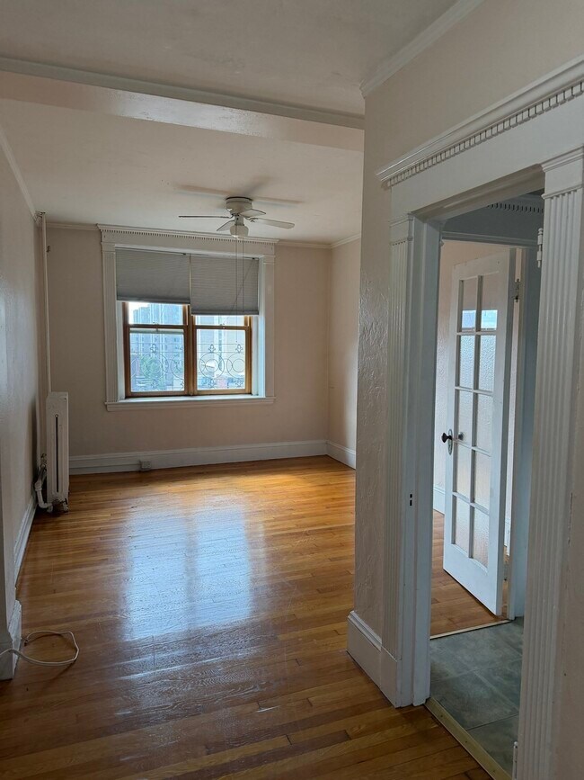 Building Photo - 8 Garrison St Unit 604