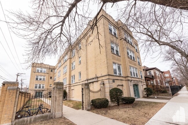 Photo - 4414 N Whipple St