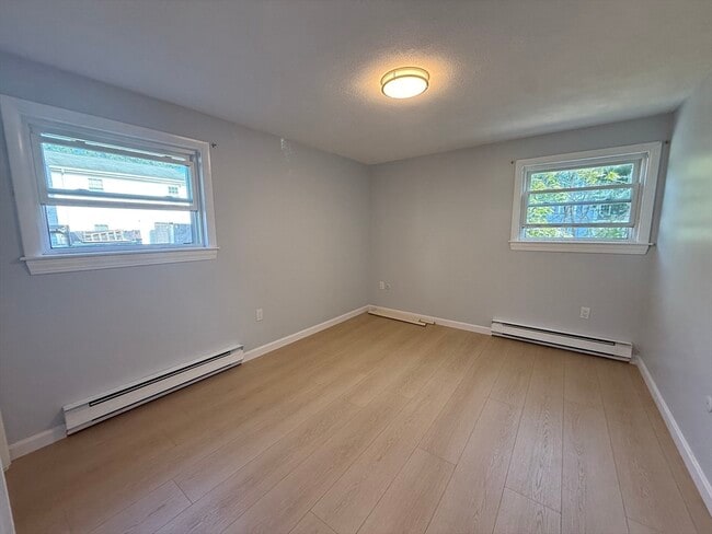 Photo - 100 Central St Unit 1