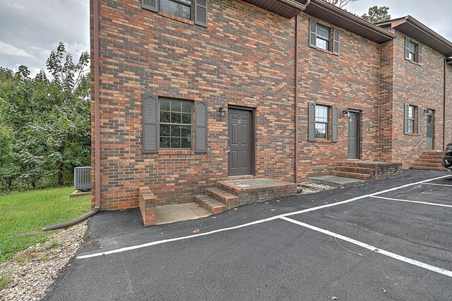 Photo - 182 Hart Rd