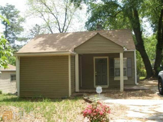 Building Photo - 2577 Eastwood Dr