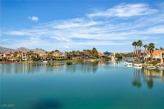 Photo - 8744 Captains Pl