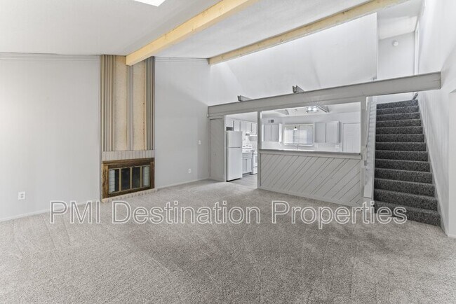 Photo - 1825 N 76th St