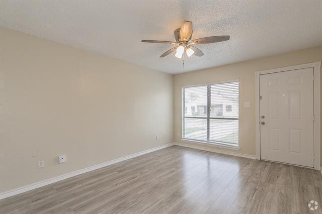 Building Photo - 2760 Parkchester Dr Rental