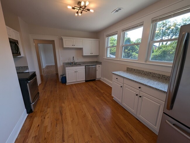 Photo - 35 Perry Ave Unit C