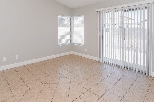 Photo - 5004 Crystal Breeze Ln