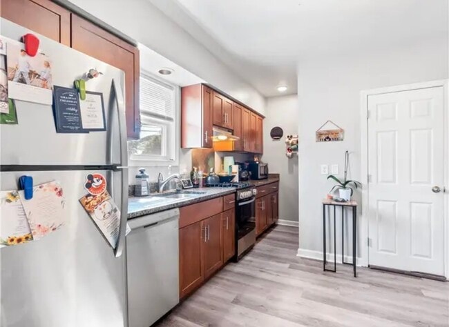 Photo - 406 N Broadway Unidad Rumford 1R