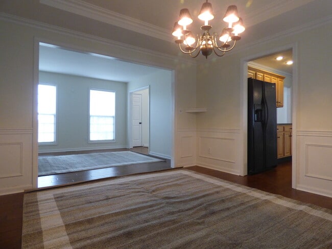 Photo - LOVELY HOME in Hamburg; Renovated, Garage, Many Upgrades!