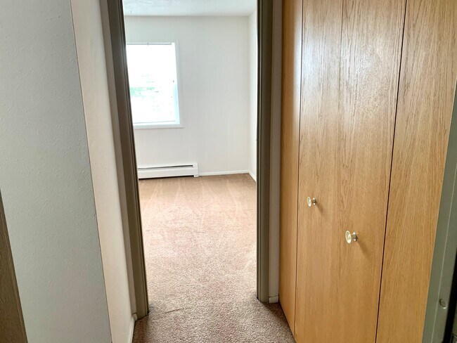 Photo - Cedar Ridge Apartments