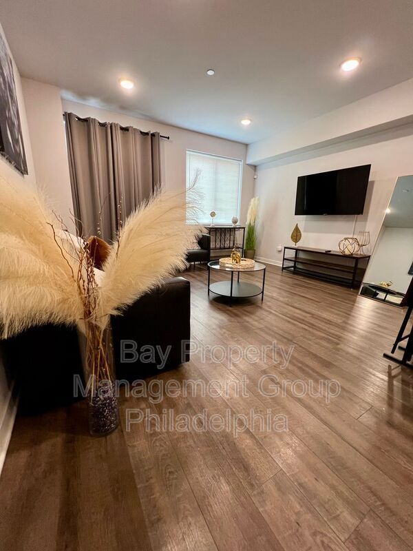 Photo - 3312 Mantua Ave Unit A