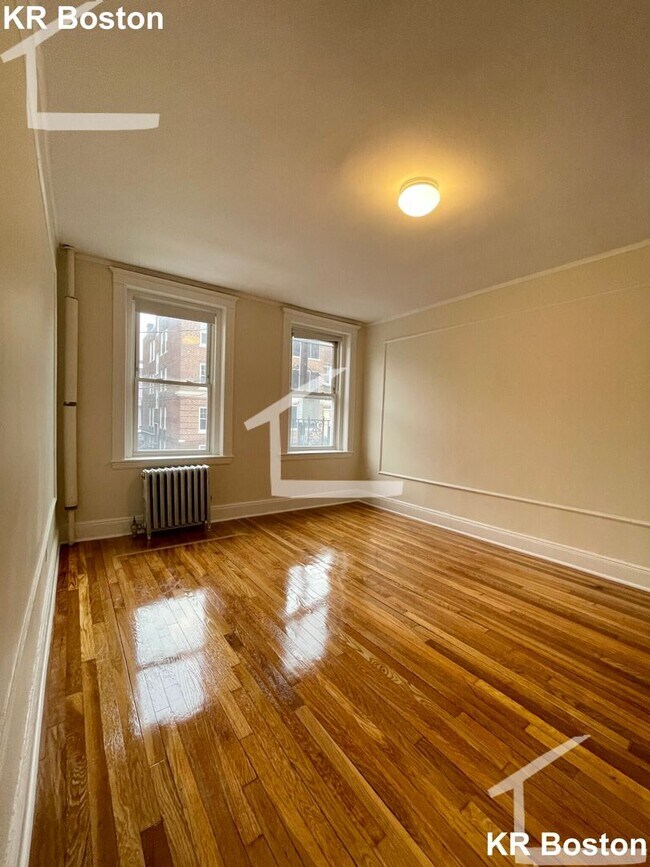 7 Vinal St