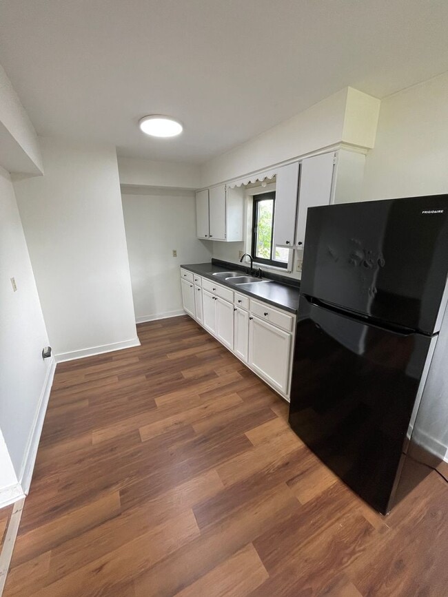Building Photo - 1500 E 25th Ave Unit 2 Rental