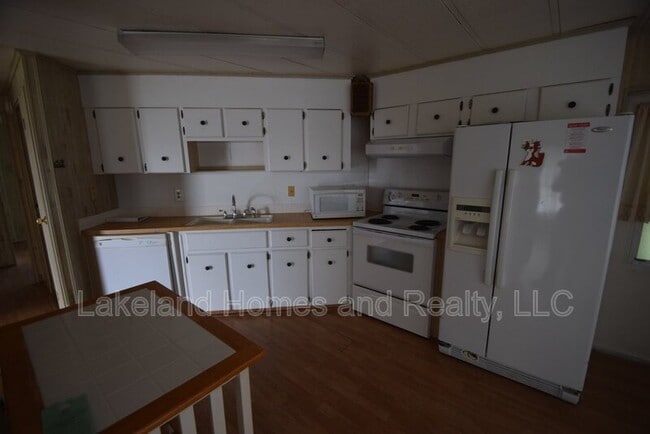 Photo - 1567 Longbow Dr