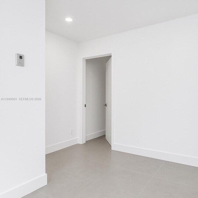 Photo - 2806 Taylor St Unit A