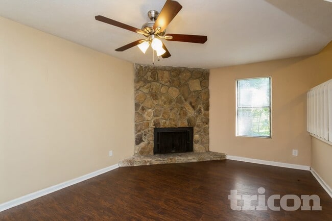 Photo - 3893 Wood Path Ln