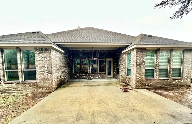 Building Photo - 13326 Lake Chesdin Rd